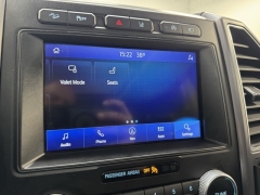 Used 2021  Ford Expedition Max Platinum 4x4 at AutoCenters Bonne Terre near Bonne Terre&comma; MO