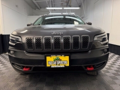 Used 2020  Jeep Cherokee 4d SUV 4WD Trailhawk 3&period;2L at AutoCenters Bonne Terre near Bonne Terre&comma; MO