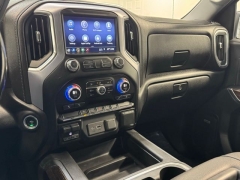 Used 2019  GMC Sierra 1500 4WD Crew Cab Elevation at AutoCenters Bonne Terre near Bonne Terre&comma; MO