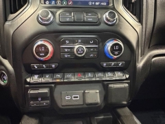 Used 2022  GMC Sierra 2500HD 4WD Crew Cab 159" Denali at AutoCenters Bonne Terre near Bonne Terre&comma; MO