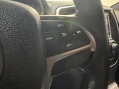 Used 2018  Jeep Grand Cherokee 4d SUV 4WD Laredo Altitude at AutoCenters Bonne Terre near Bonne Terre, MO