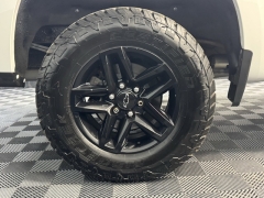 Used 2019  Chevrolet Silverado 1500 4WD Crew Cab LT Trail Boss at AutoCenters Bonne Terre near Bonne Terre, MO