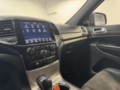 Used 2021  Jeep Grand Cherokee Laredo X 4x4 at AutoCenters Bonne Terre near Bonne Terre, MO