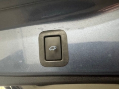 Used 2017  Toyota Highlander Limited V6 AWD &lpar;Natl&rpar; at AutoCenters Bonne Terre near Bonne Terre&comma; MO