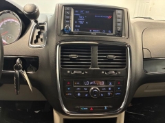 Used 2019  Dodge Grand Caravan 4d Wagon SXT at AutoCenters Bonne Terre near Bonne Terre&comma; MO
