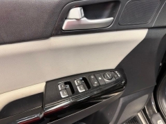 Used 2019  Kia Sportage 4d SUV AWD EX at AutoCenters Bonne Terre near Bonne Terre&comma; MO