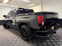 Used 2021  GMC Sierra 1500 4WD Crew Cab 147" Elevation at AutoCenters Bonne Terre near Bonne Terre&comma; MO