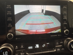 Used 2020 Toyota Highlander Hybrid 4d SUV AWD XLE at AutoCenters Bonne Terre near Bonne Terre, MO