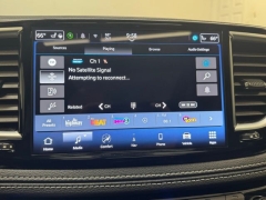 Used 2025  Chrysler Pacifica Limited FWD at AutoCenters Bonne Terre near Bonne Terre&comma; MO