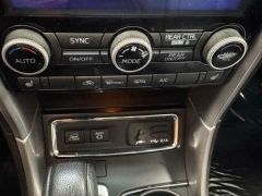 Used 2022  Subaru Ascent Limited 7-Passenger at AutoCenters Bonne Terre near Bonne Terre&comma; MO