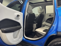 Used 2018 Jeep Compass 4d SUV FWD Latitude w/Sun/Wheel Pkg at AutoCenters Bonne Terre near Bonne Terre, MO