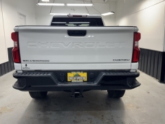 Used 2021 Chevrolet Silverado 2500HD 4WD Double Cab 149" Custom at AutoCenters Bonne Terre near Bonne Terre, MO
