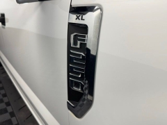 Used 2022  Ford Super Duty F-250 4WD XL Crew Cab SRW 6&period;75' Box at AutoCenters Bonne Terre near Bonne Terre&comma; MO