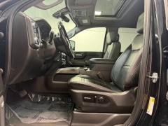 Used 2022  GMC Sierra 2500HD 4WD Crew Cab 159" Denali at AutoCenters Bonne Terre near Bonne Terre&comma; MO
