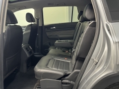 Used 2023 Volkswagen Atlas 3.6L V6 SEL R-Line Black 4MOTION at AutoCenters Bonne Terre near Bonne Terre, MO