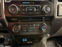 Used 2018  Ford F-150 4WD SuperCrew XLT 5 1&sol;2 at AutoCenters Bonne Terre near Bonne Terre&comma; MO