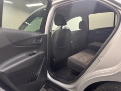 Used 2020  Chevrolet Equinox 4d SUV AWD LT w/2FL at AutoCenters Bonne Terre near Bonne Terre, MO