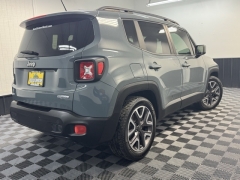 Used 2017  Jeep Renegade 4d SUV FWD Latitude at AutoCenters Bonne Terre near Bonne Terre, MO