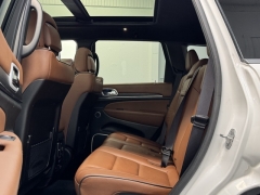 Used 2021 Jeep Grand Cherokee Summit 4x4 at AutoCenters Bonne Terre near Bonne Terre, MO