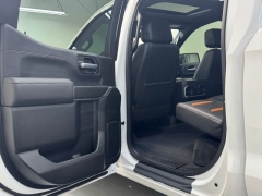 Used 2020  GMC Sierra 1500 4WD Crew Cab AT4 at AutoCenters Bonne Terre near Bonne Terre&comma; MO