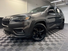 Used 2020  Jeep Cherokee Altitude FWD at AutoCenters Bonne Terre near Bonne Terre&comma; MO