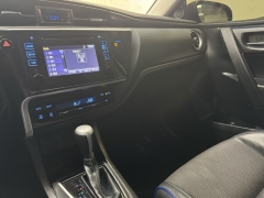 Used 2018  Toyota Corolla 4d Sedan SE 6spd at AutoCenters Bonne Terre near Bonne Terre, MO