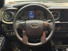 Used 2017  Toyota Tacoma TRD Pro Double Cab 5' Bed V6 4x4 MT &lpar;Natl&rpar; at AutoCenters Bonne Terre near Bonne Terre&comma; MO