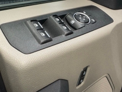 Used 2022  Ford Super Duty F-250 4WD XL Crew Cab SRW 6&period;75' Box at AutoCenters Bonne Terre near Bonne Terre&comma; MO