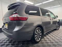 Used 2018  Toyota Sienna XLE AWD 7-Passenger &lpar;Natl&rpar; at AutoCenters Bonne Terre near Bonne Terre&comma; MO