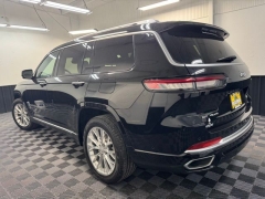 Used 2021  Jeep Grand Cherokee L Summit 4x4 at AutoCenters Bonne Terre near Bonne Terre&comma; MO