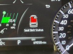 Used 2022  Toyota Highlander XLE AWD at AutoCenters Bonne Terre near Bonne Terre&comma; MO
