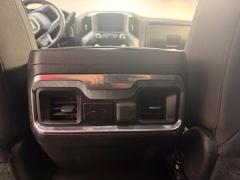 Used 2019  GMC Sierra 1500 4WD Crew Cab Elevation at AutoCenters Bonne Terre near Bonne Terre&comma; MO