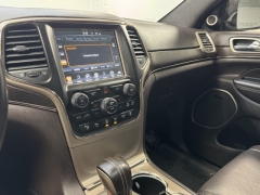 Used 2017  Jeep Grand Cherokee 4d SUV 4WD Summit at AutoCenters Bonne Terre near Bonne Terre&comma; MO