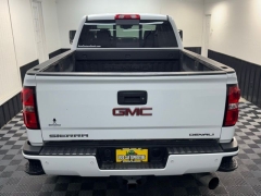 Used 2017  GMC Sierra 2500 4WD Crew Cab Denali at AutoCenters Bonne Terre near Bonne Terre&comma; MO