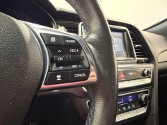 Used 2018  Hyundai Sonata Limited 2&period;0T &ast;Ltd Avail&ast; at AutoCenters Bonne Terre near Bonne Terre&comma; MO