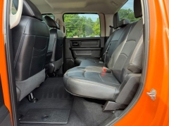 Used 2019  Ram 1500 Classic Express 4x4 Crew Cab 5'7" Box at AutoCenters Bonne Terre near Bonne Terre&comma; MO