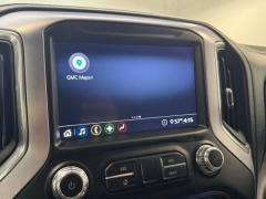 Used 2020  GMC Sierra 1500 4WD Crew Cab 147" SLE at AutoCenters Bonne Terre near Bonne Terre&comma; MO