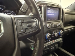 Used 2022  GMC Sierra 2500HD 4WD Crew Cab 159" AT4 at AutoCenters Bonne Terre near Bonne Terre&comma; MO