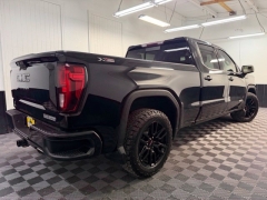 Used 2020  GMC Sierra 1500 4WD Crew Cab 157" Elevation at AutoCenters Bonne Terre near Bonne Terre&comma; MO