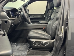 Used 2022 Jeep Wagoneer Series II 4x4 at AutoCenters Bonne Terre near Bonne Terre, MO