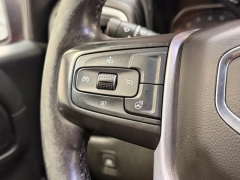 Used 2019  GMC Sierra 1500 4WD Crew Cab Elevation at AutoCenters Bonne Terre near Bonne Terre&comma; MO