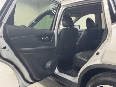 Used 2019 Nissan Rogue FWD SL at AutoCenters Bonne Terre near Bonne Terre, MO