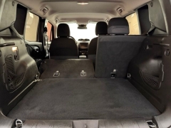 Used 2018  Jeep Renegade Latitude FWD at AutoCenters Bonne Terre near Bonne Terre&comma; MO