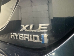 Used 2018  Toyota Camry Hybrid XLE CVT &lpar;Natl&rpar; at AutoCenters Bonne Terre near Bonne Terre&comma; MO