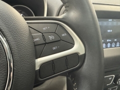 Used 2018 Jeep Compass 4d SUV FWD Latitude w/Sun/Wheel Pkg at AutoCenters Bonne Terre near Bonne Terre, MO