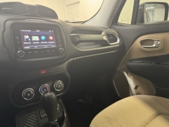 Used 2017  Jeep Renegade 4d SUV FWD Latitude at AutoCenters Bonne Terre near Bonne Terre, MO