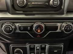 Used 2018  Jeep Wrangler Unlimited Sport 4x4 at AutoCenters Bonne Terre near Bonne Terre&comma; MO