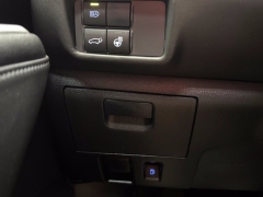 Used 2022  Toyota Highlander XLE AWD at AutoCenters Bonne Terre near Bonne Terre&comma; MO