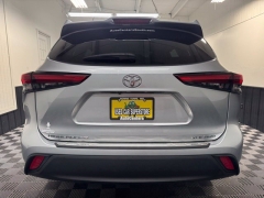 Used 2022  Toyota Highlander XLE AWD at AutoCenters Bonne Terre near Bonne Terre&comma; MO