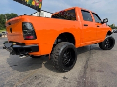 Used 2019  Ram 1500 Classic Express 4x4 Crew Cab 5'7" Box at AutoCenters Bonne Terre near Bonne Terre&comma; MO